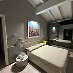 Charm & Relax Between And Milan Ferienhaus *